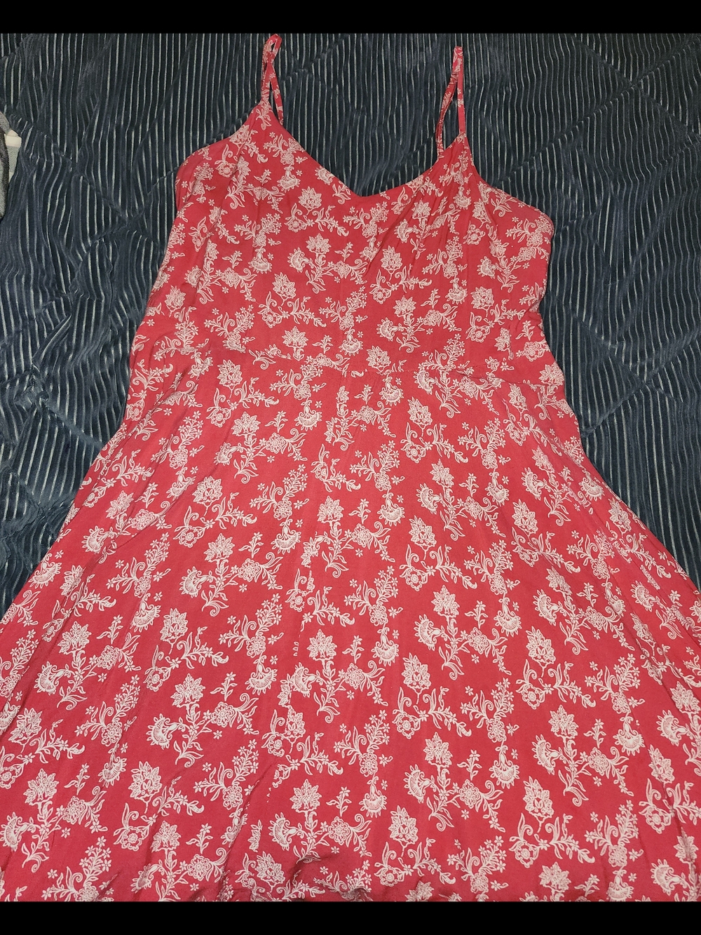 GAP Red Floral Midi Dress